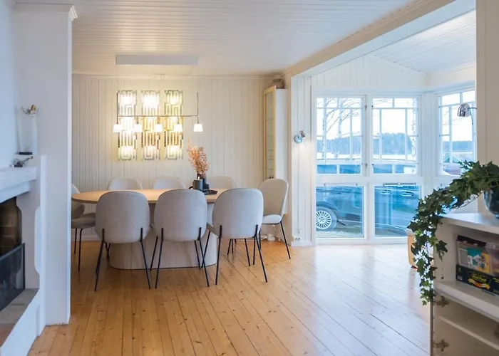 別荘 Skomakerhuset Løten