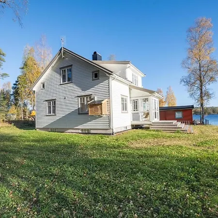 Skomakerhuset Hébergement de vacances Loten